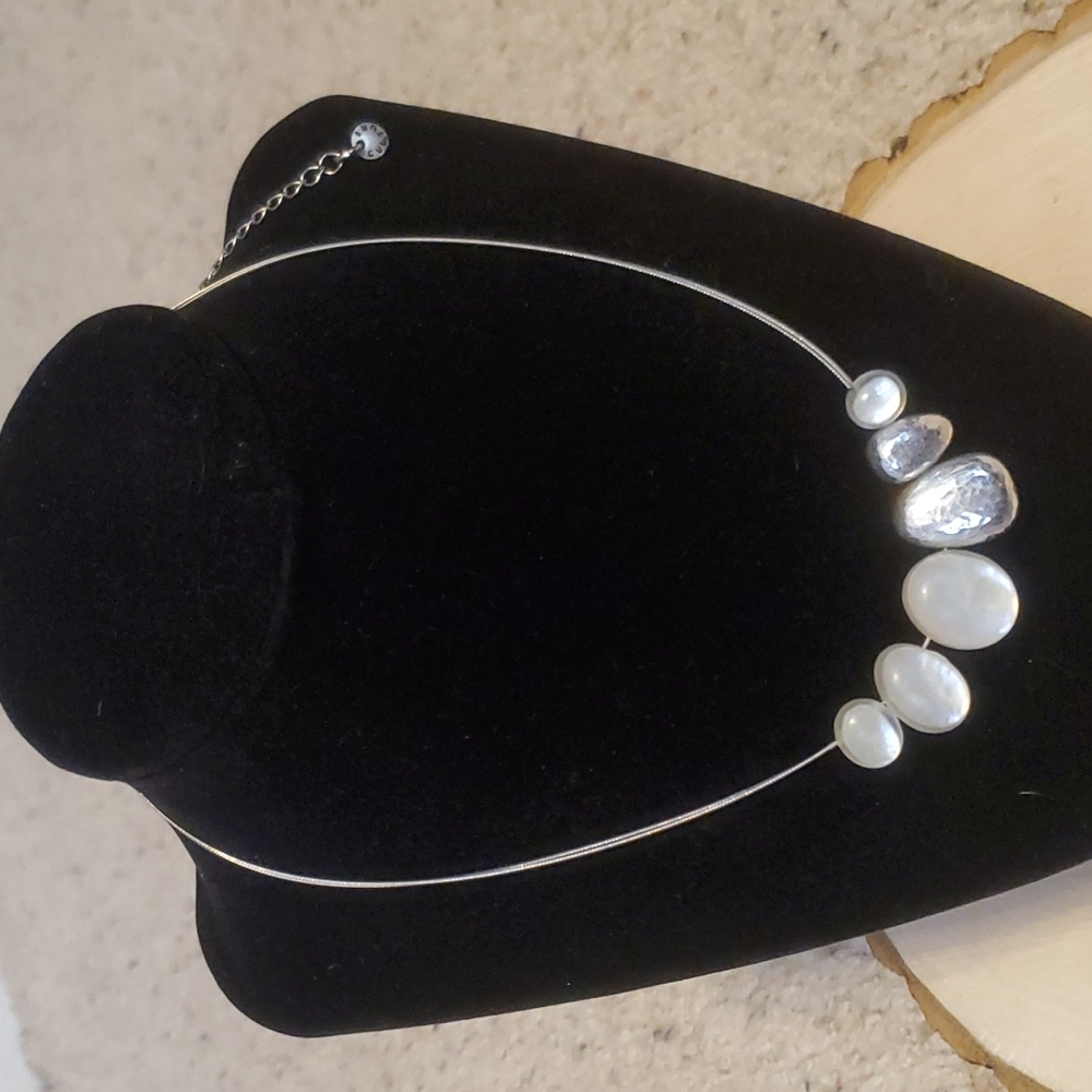 Culture Mix Bead Design Metal Cord Necklace